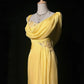 Gelbes, perlenbesetztes, elegantes, langes Chiffon-Ballkleid, Abendkleid, nv4931