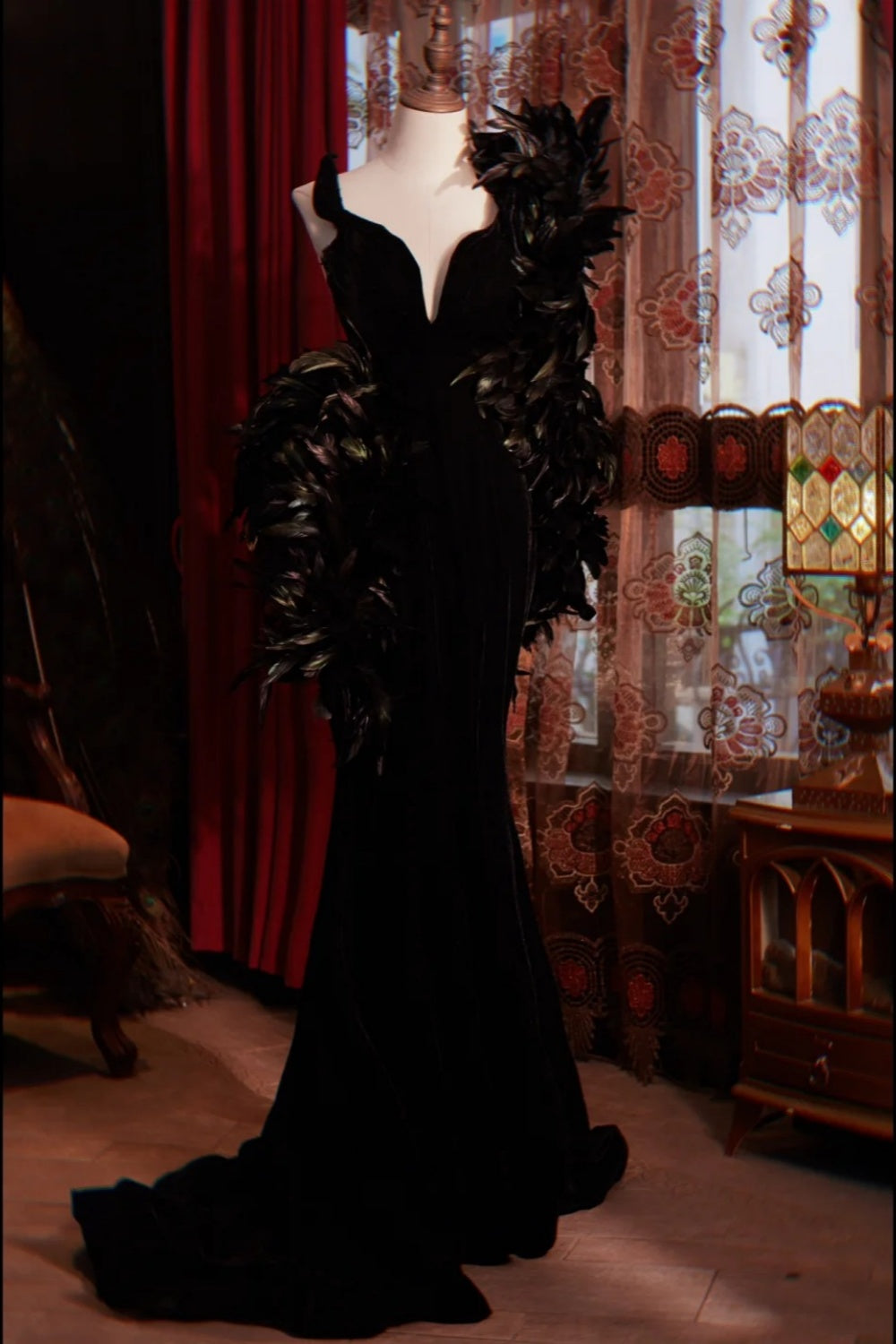 Schwarzes, langes, elegantes Abendkleid NV6539