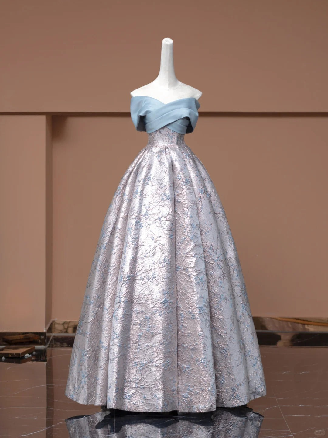 Blaues Blumenmuster, elegantes, langes Satin-Ballkleid, Abendkleid, Partykleid, NV4743