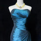 Robe de soirée courte en satin bleu paon nv4389