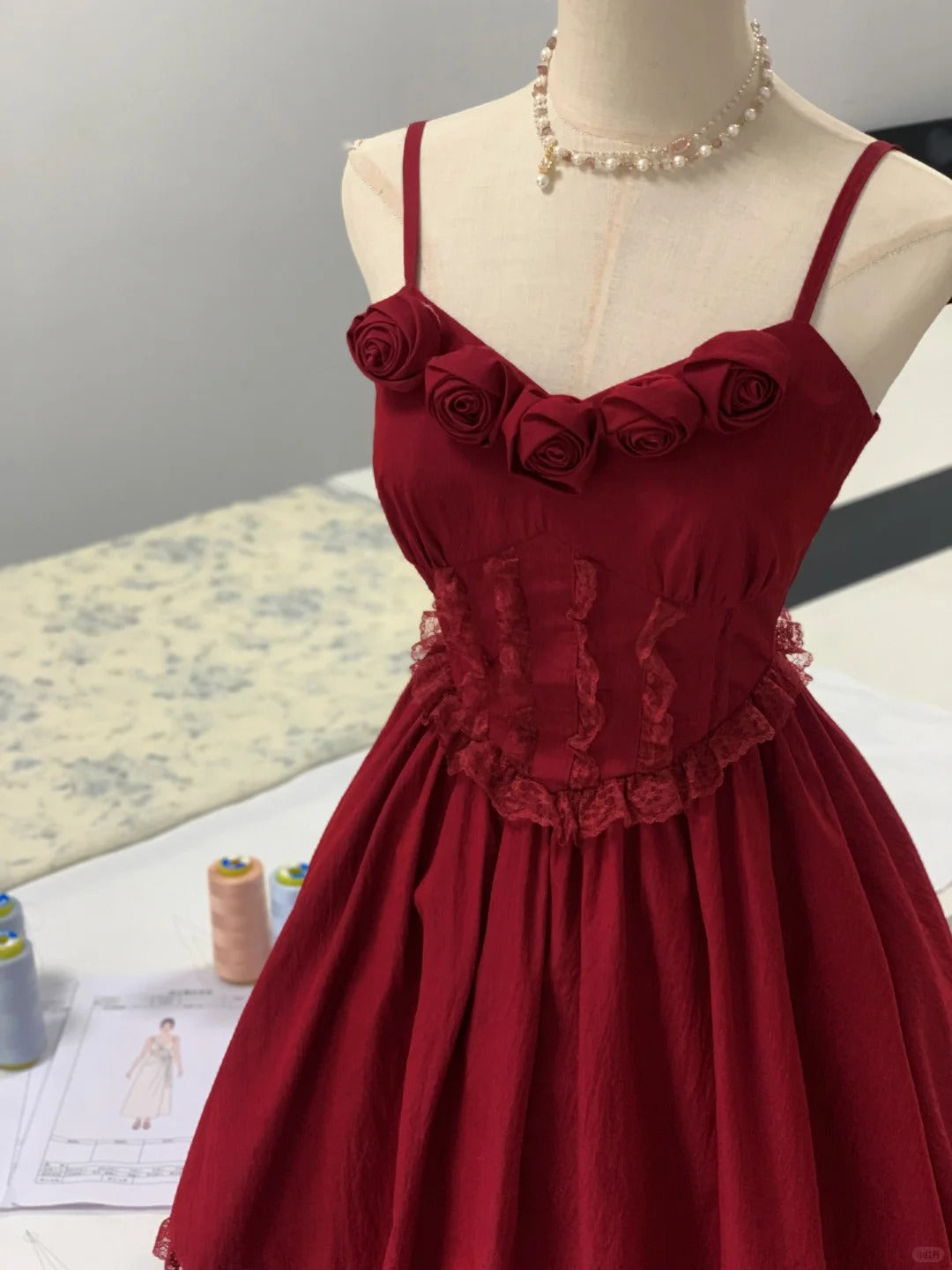 Robe de soirée courte en tulle à fleurs rouges, robe de bal, robe d'anniversaire, nv4525