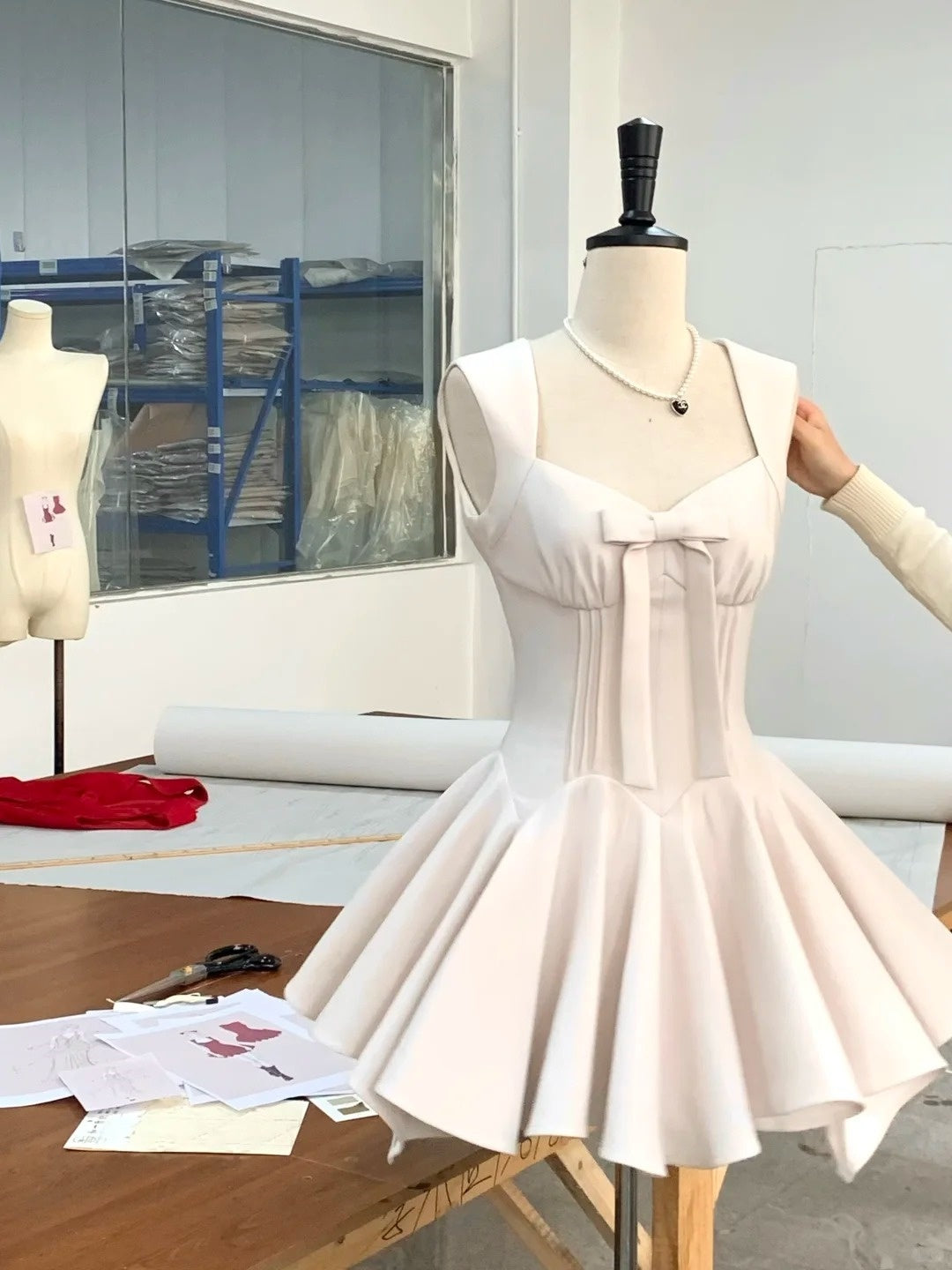 Robe de soirée courte en satin rose à nœud, robe de bal, robe d'anniversaire, nv4512