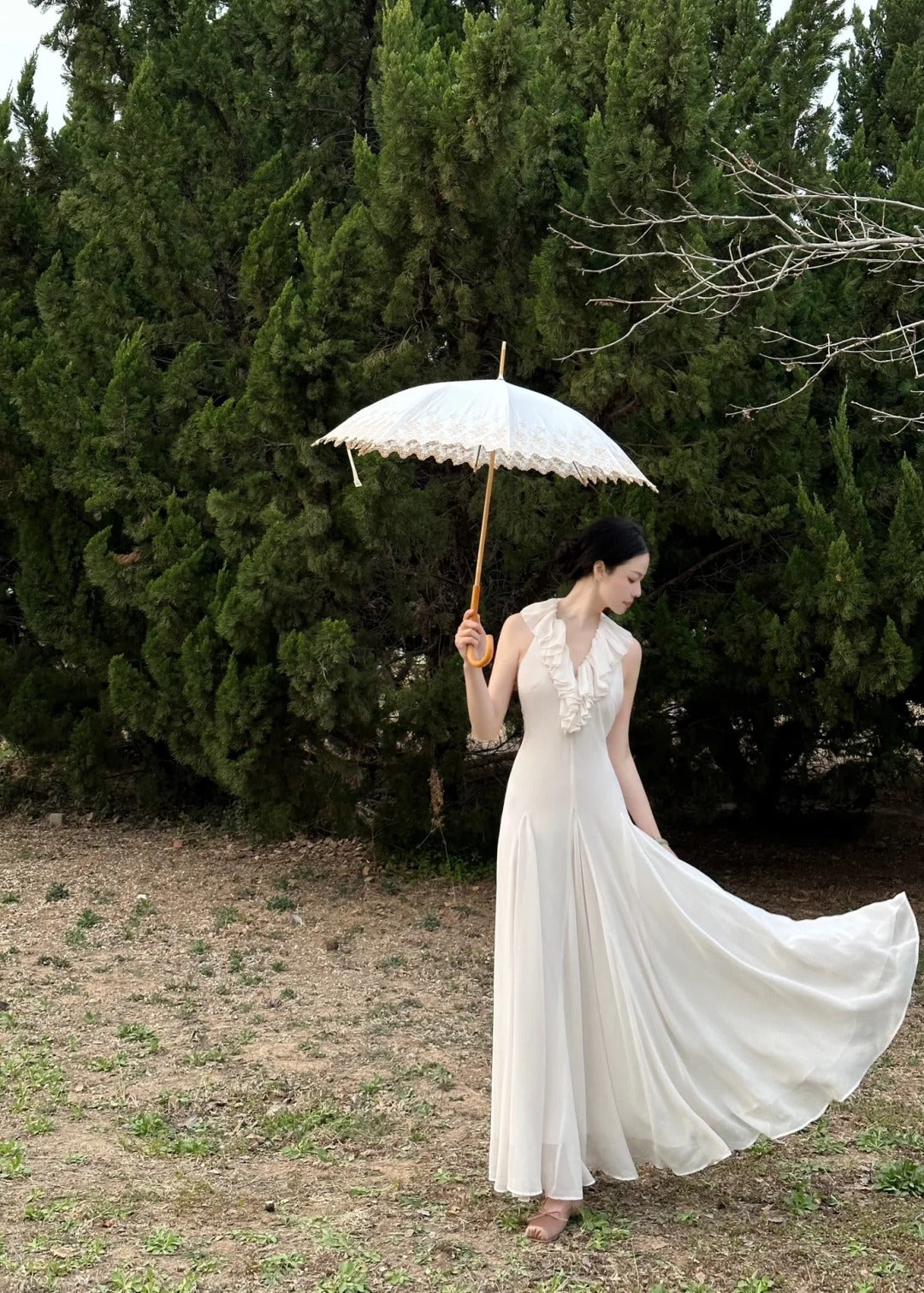 Weißes elegantes Vintage-Mode-romantisches langes bodenlanges Chiffon-Ballkleid-Abendkleid für Geburtstags-/Urlaubs-/Hochzeitsgäste, Partykleid, Abschlussballkleid nv4072