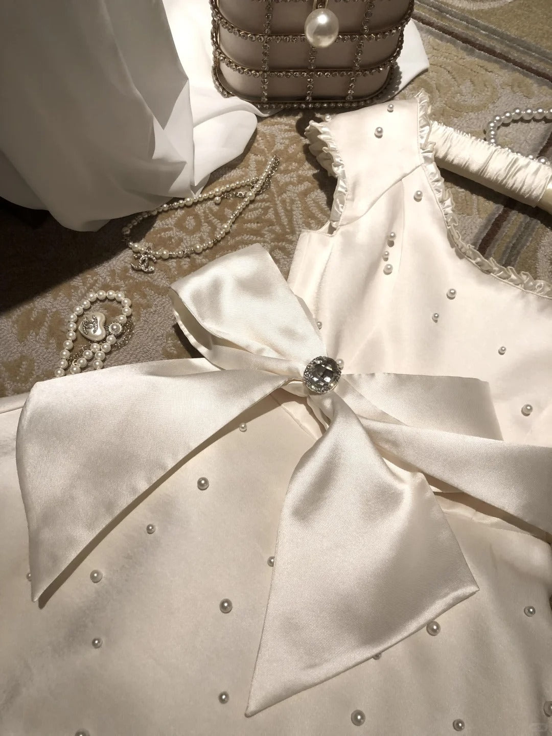 Robe de soirée princesse blanche élégante et exquise, courte et perlée, en satin, robe de bal, robe de soirée, robe de soirée, nv4129