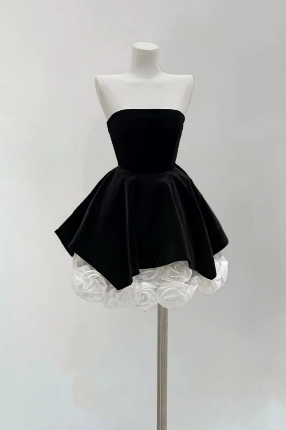 Robe de soirée courte en velours noir et blanc à fleurs, tenue de fête d'anniversaire, nv5276