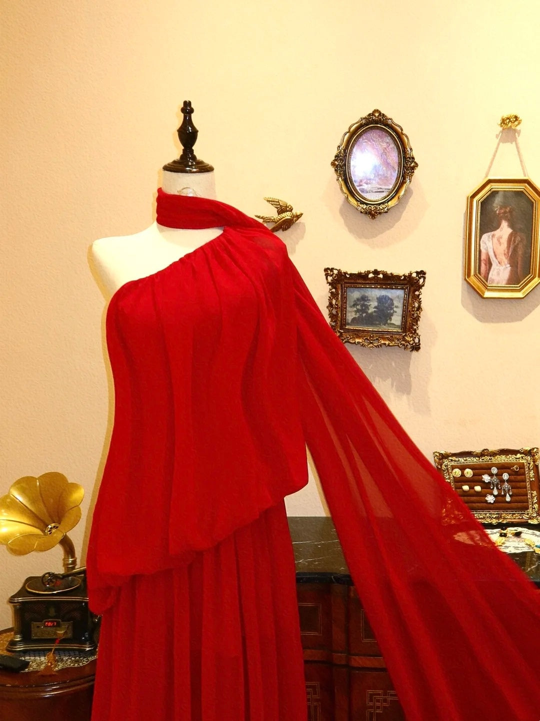 NiceVestidos – Romantisches Chiffonkleid im Stil des roten Teppichs, langes Festkleid mit einer Schulter und fließenden Ärmeln, NV5822