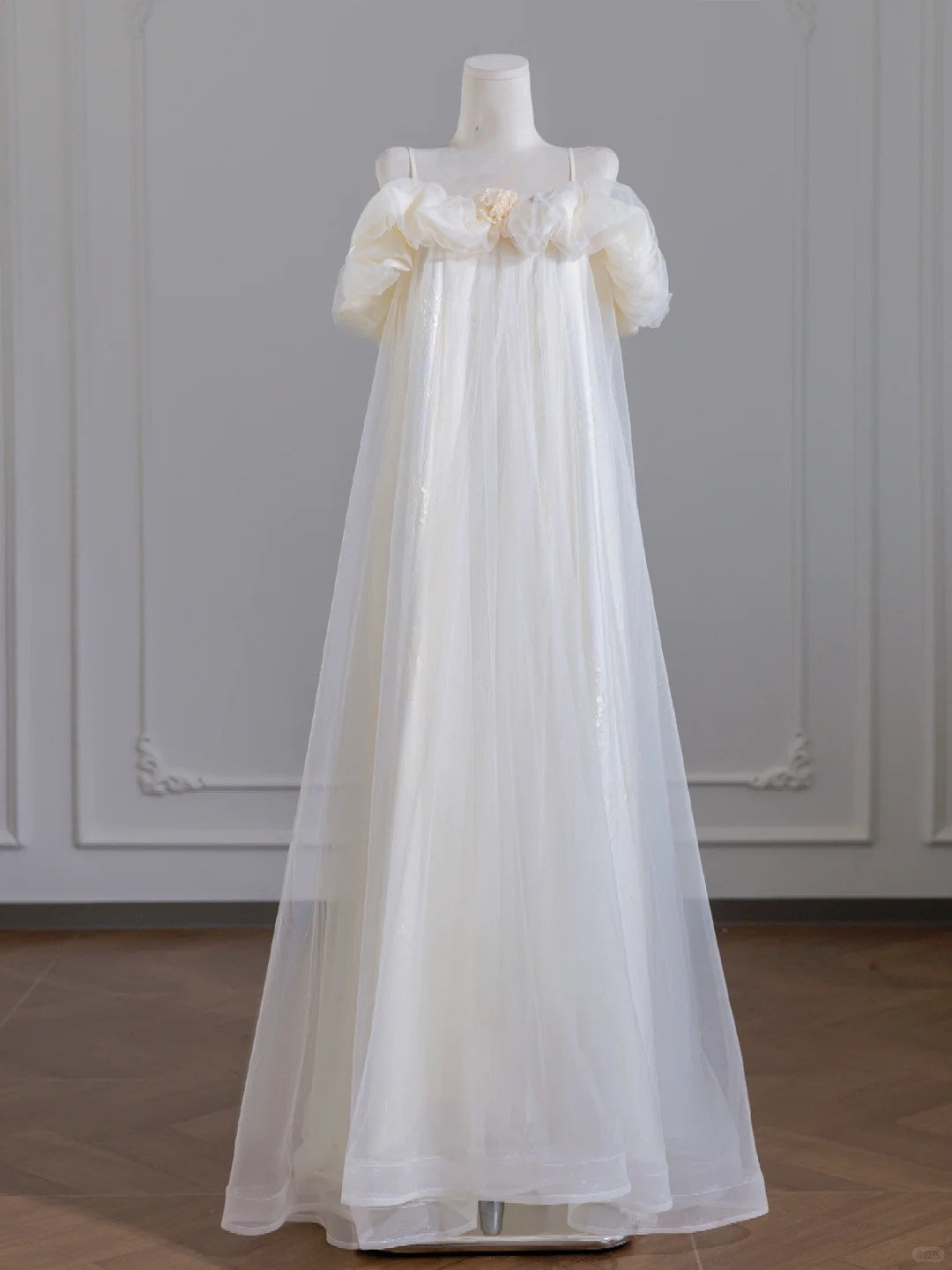 Robe de soirée longue en mousseline de soie jaune clair à fleurs nv4960