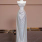 Weißes, glänzendes Satin-Abendkleid in bodenlanger Ball- und Abendgarderobe, NV5053