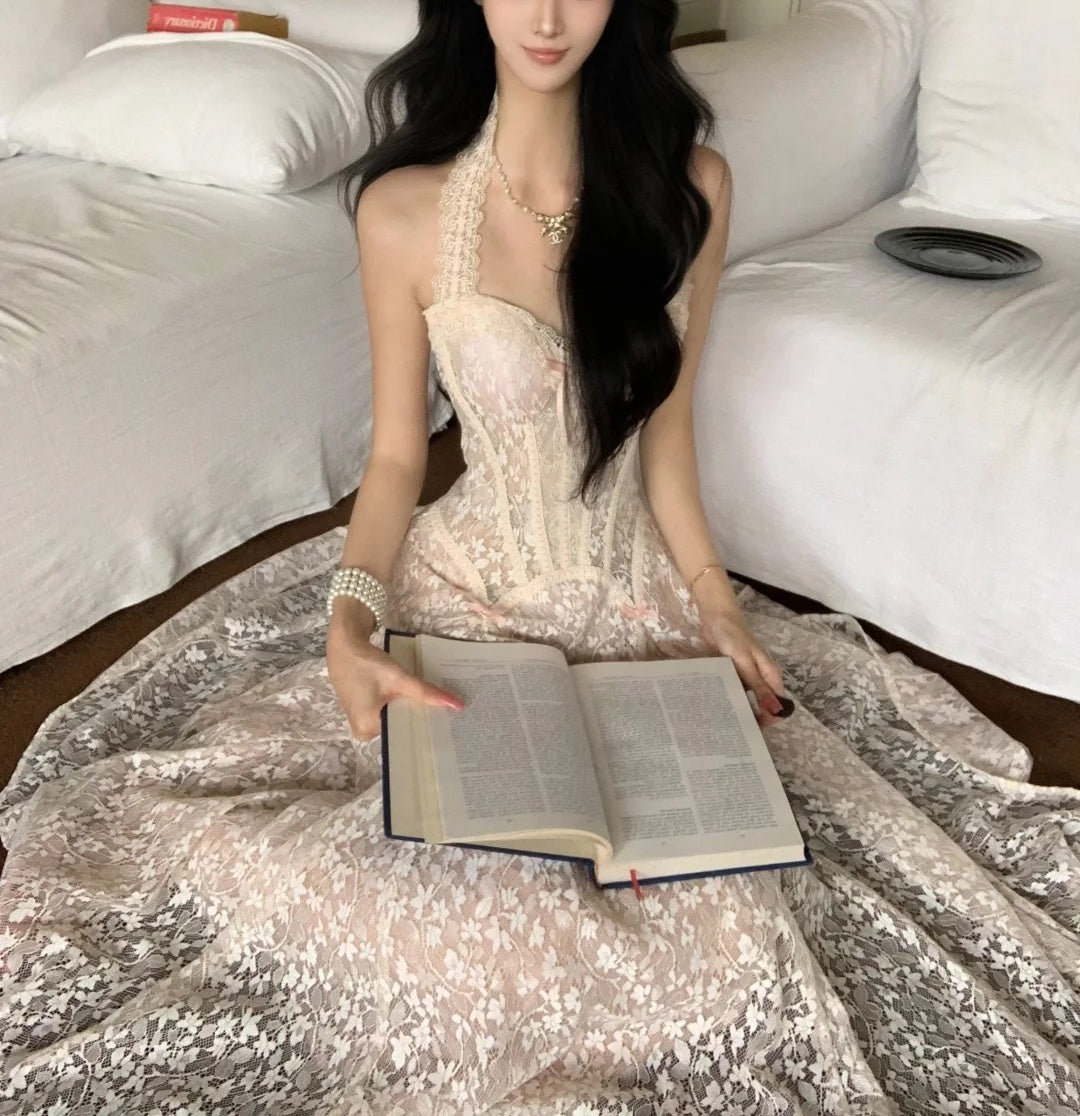 Robe de soirée longue en dentelle à imprimé floral délicat NV6572