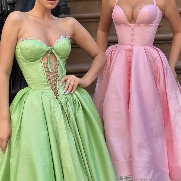 Robe de soirée courte en dentelle à col en cœur verte Robe de bal Robe de soirée nv3037