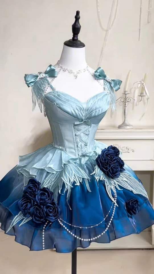 Robe de bal courte en mousseline de soie à fleurs bleu/vert/violet nv4824