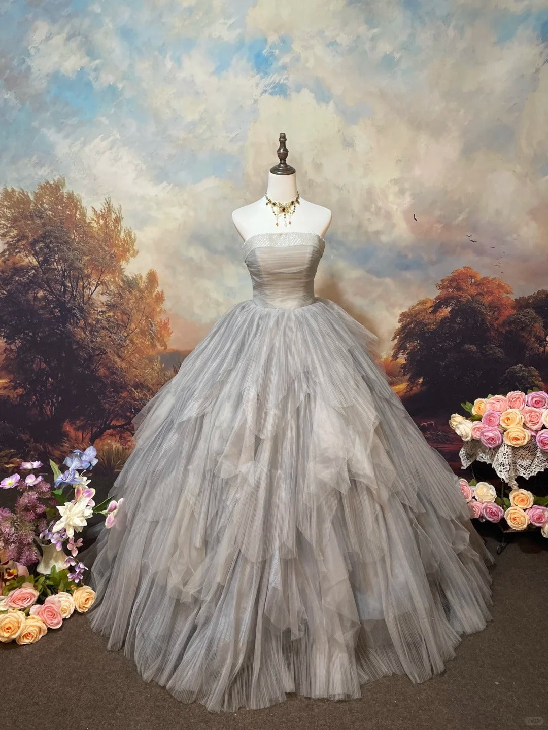Robe de bal longue rétro en tulle pailleté gris argenté brillant et exquis, longueur au sol, nv5157