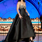 Luxuriöses, perlenbesetztes Abendkleid im Palaststil mit Spaghettiträgern | Schwarzes Satin-Maxikleid mit Schleppe für Galas, Preisverleihungen und exklusive gesellschaftliche Anlässe NV6270