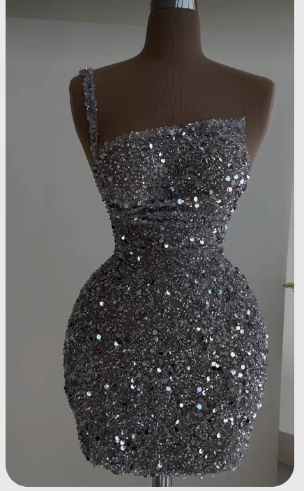 Robe de soirée courte à paillettes brillantes argentées à une épaule nv3001