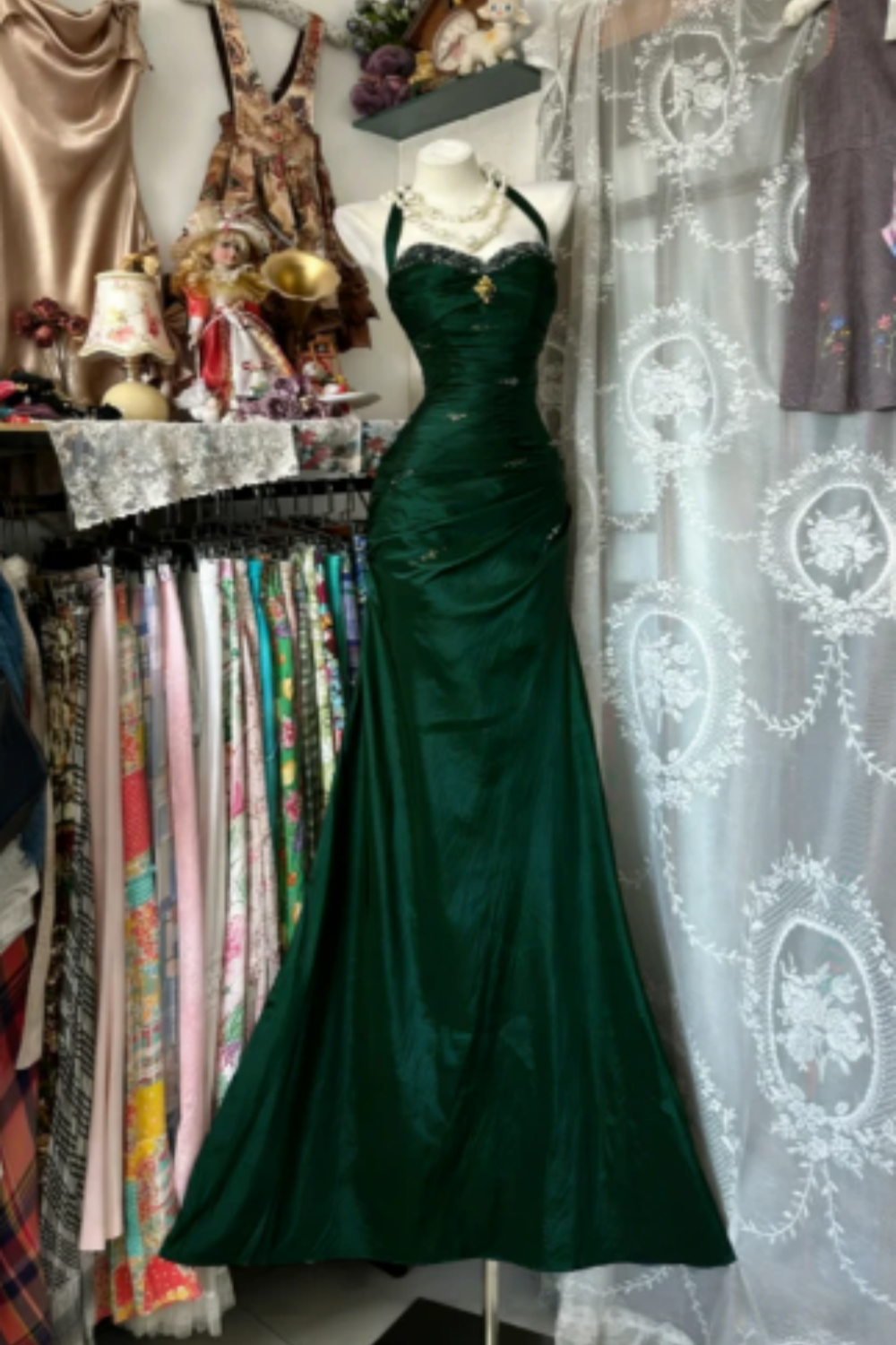 Elegantes langes Retro-Satinkleid NV6656
