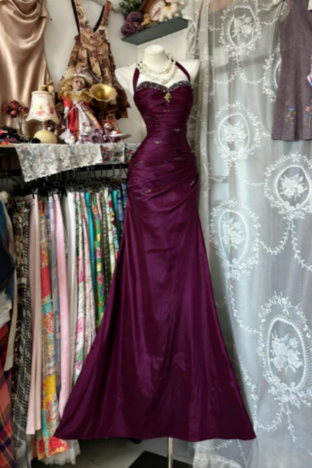Elegantes langes Retro-Satinkleid NV6656