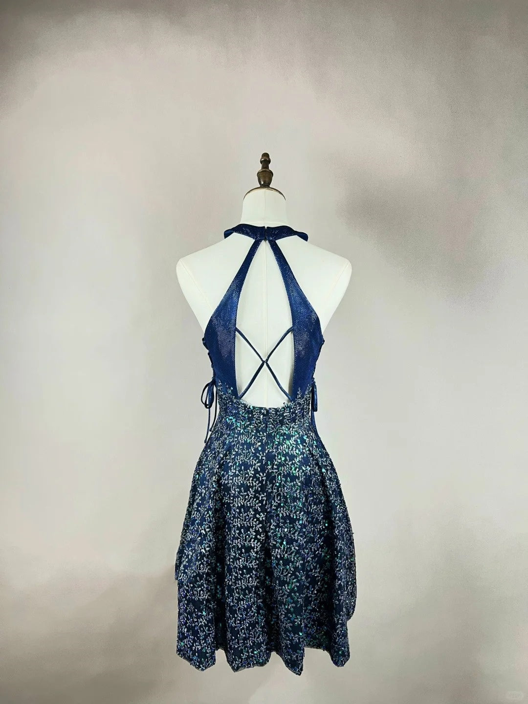 Robe de soirée courte en satin bleu à fleurs et perles, tenue d'anniversaire, nv4490