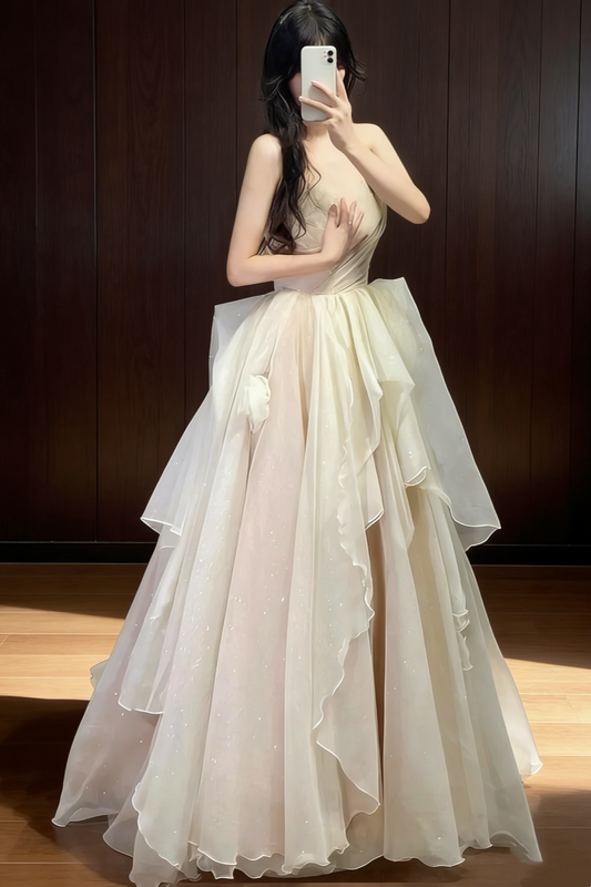 Glitzerndes, trägerloses Tüllkleid NV6750