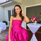 Robe de soirée d'anniversaire rose vif à épaules dénudées et coupe trapèze nv2122