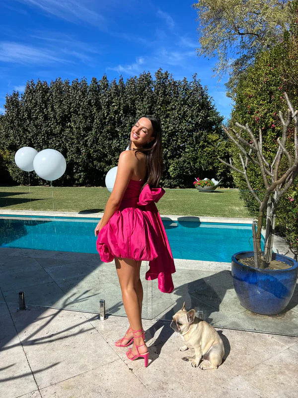 Robe de soirée d'anniversaire rose vif à épaules dénudées et coupe trapèze nv2122