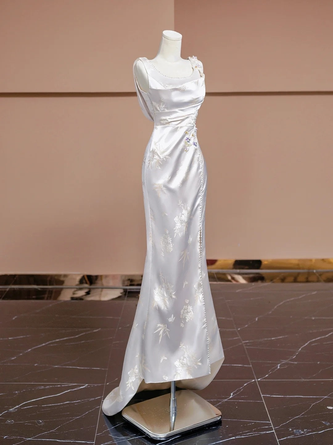 Robe de soirée longue en satin blanc à fleurs, élégante, robe de bal, robe de soirée nv4542