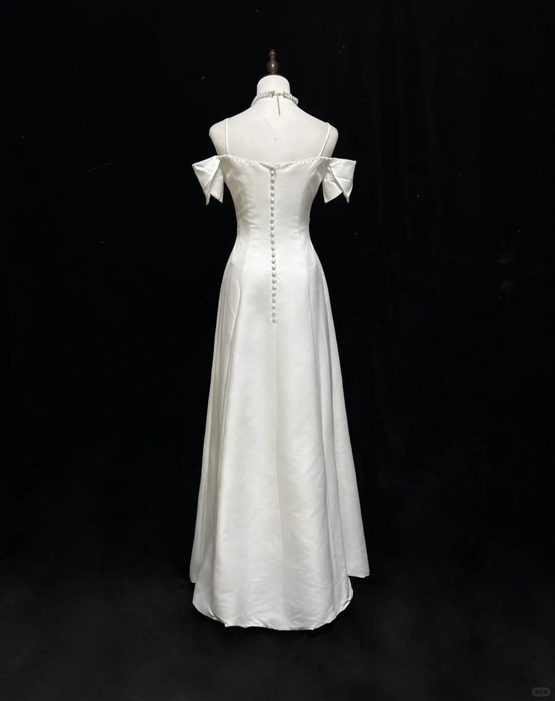 Robe de soirée longue en satin blanc, élégante et délicate, avec perles, nv4927