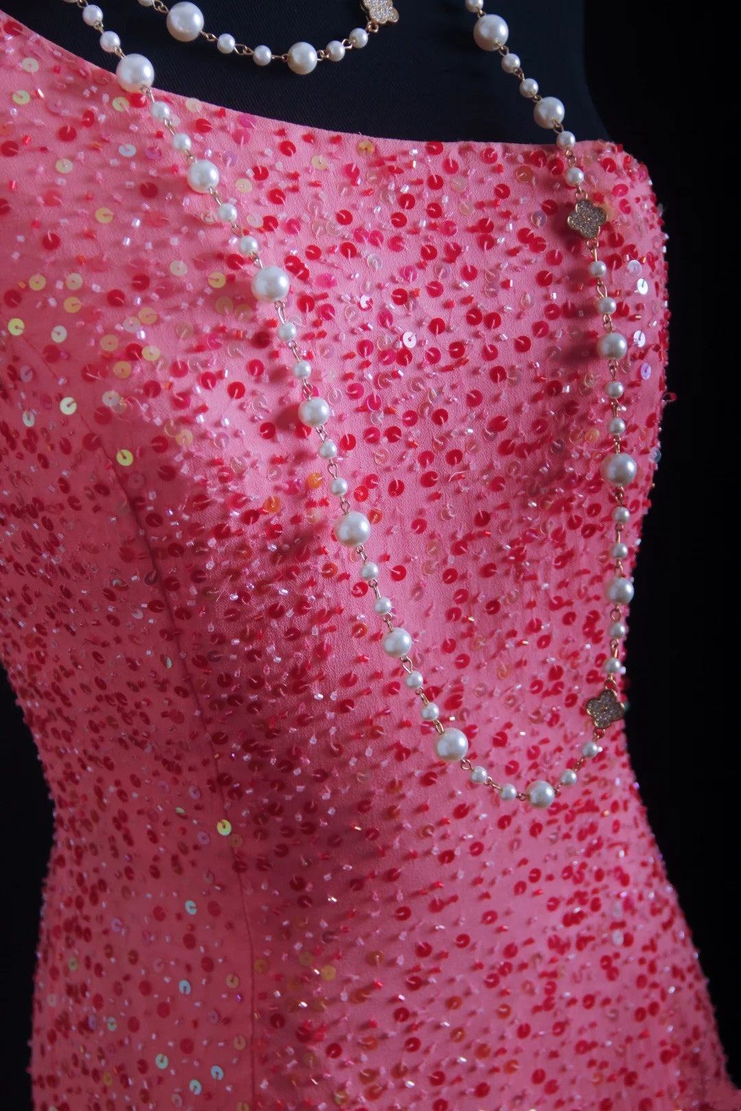 NiceVestidos - Robe de bal longue trapèze à bretelles fines et broderie artistique NV5791