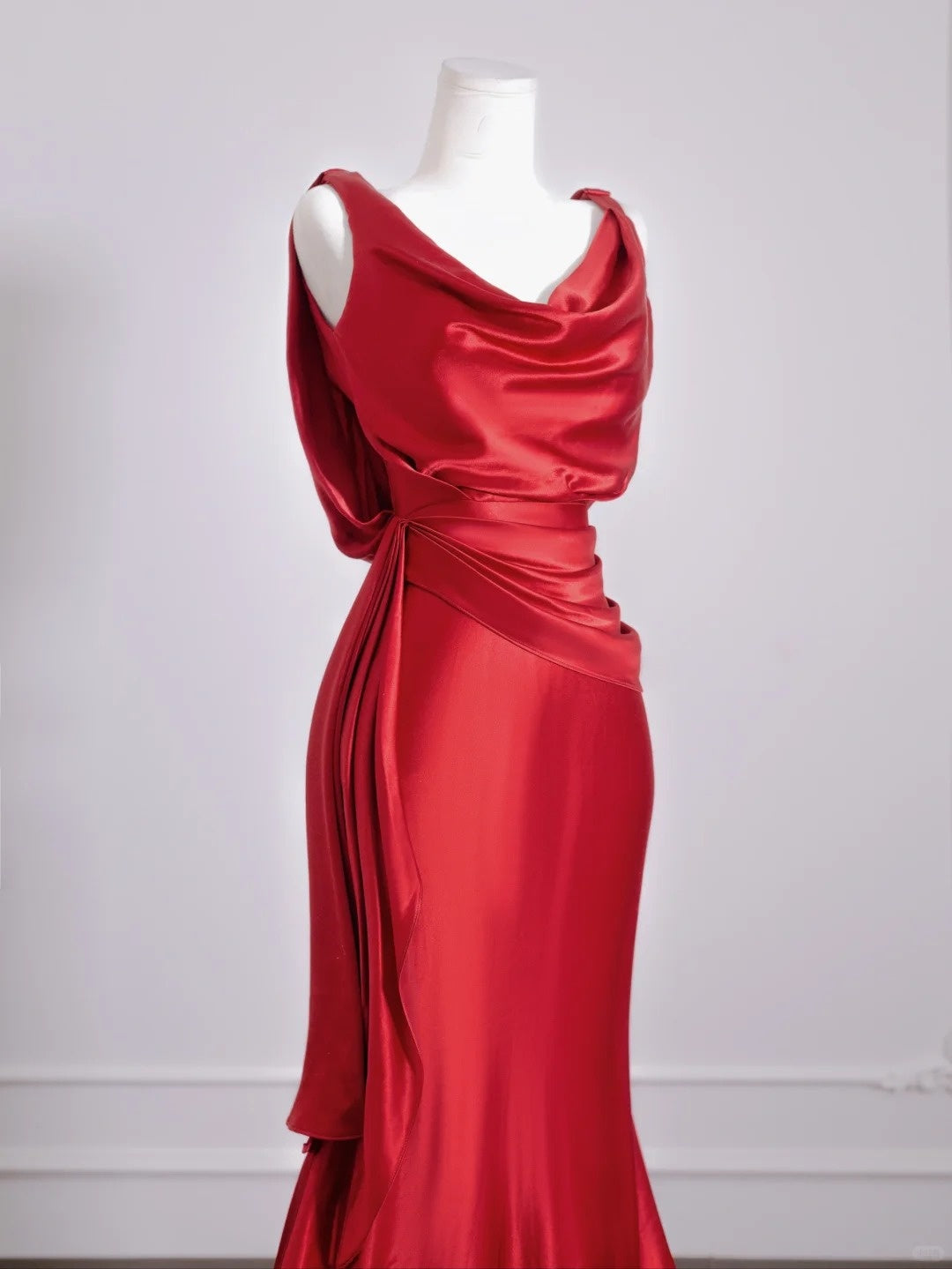Robe de soirée longue en satin rouge, élégante et tendance, dos nu, nv4974