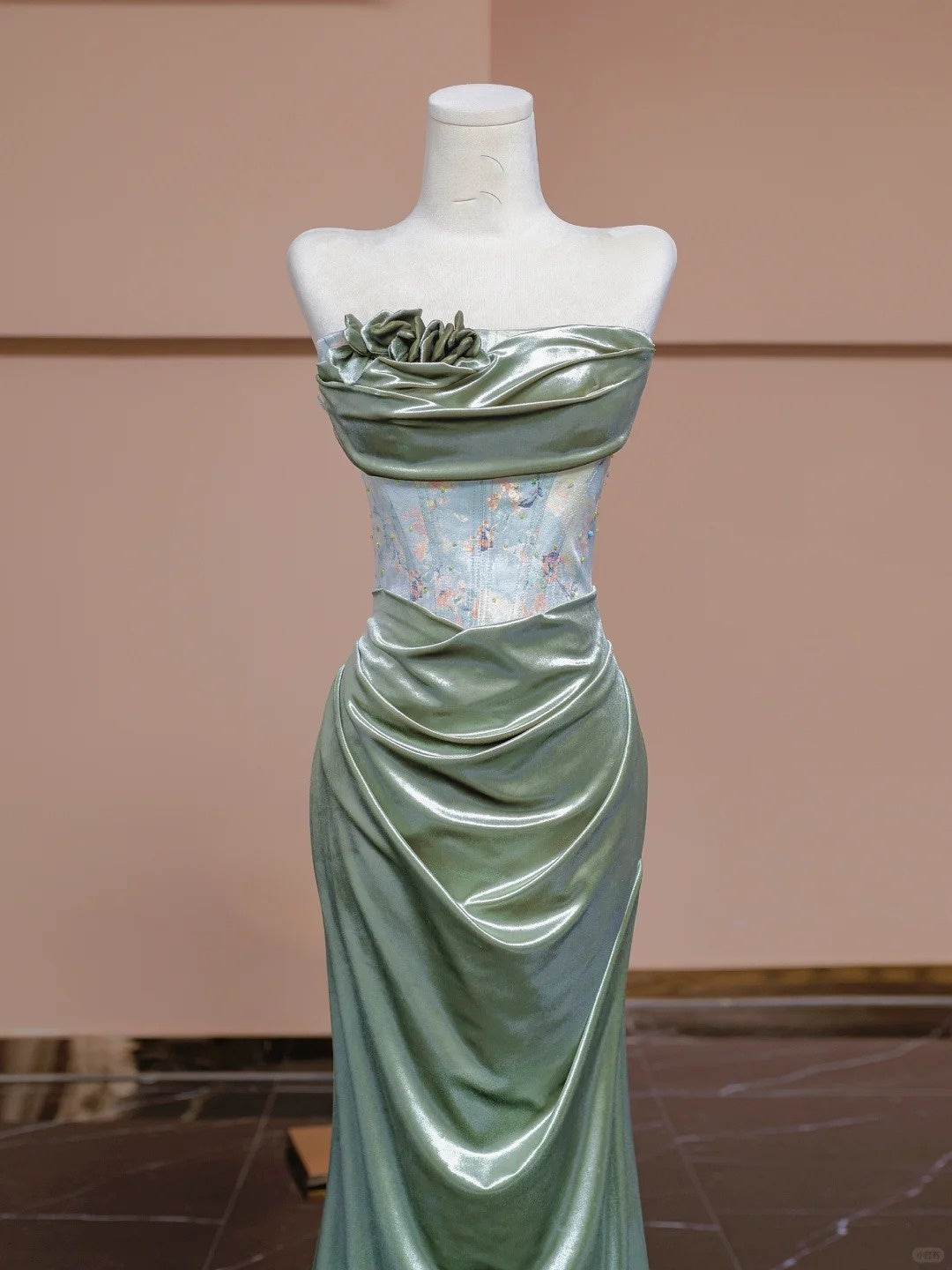 Robe de soirée élégante à fleurs style sirène, coupe ajustée, longue, longueur au sol, style bal, mode verte, nv4189