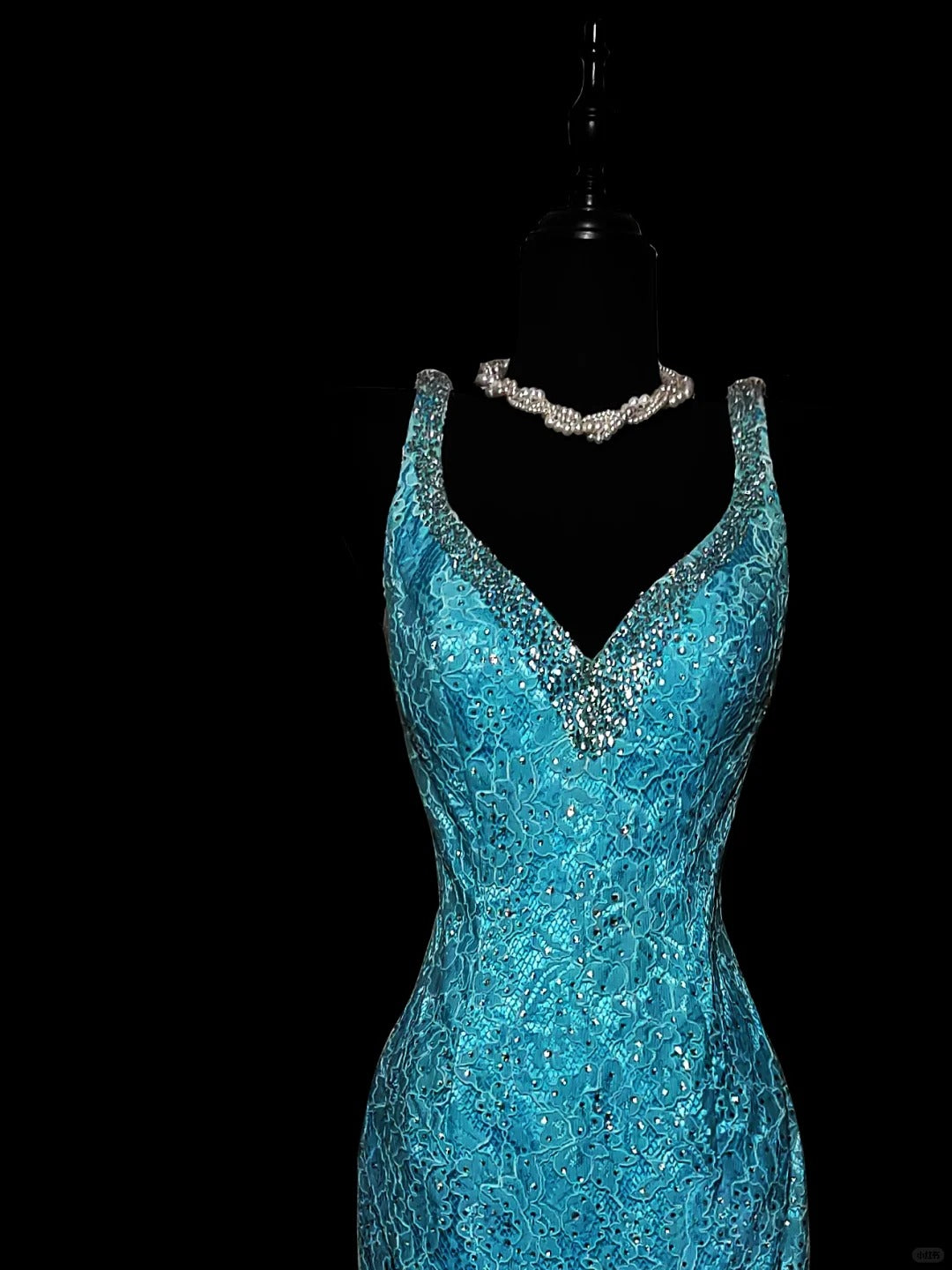 Robe de soirée élégante à col en V et motif floral, style sirène, longue, en satin, longueur au sol, robe de bal, robe de soirée, robe de bal, nv3862
