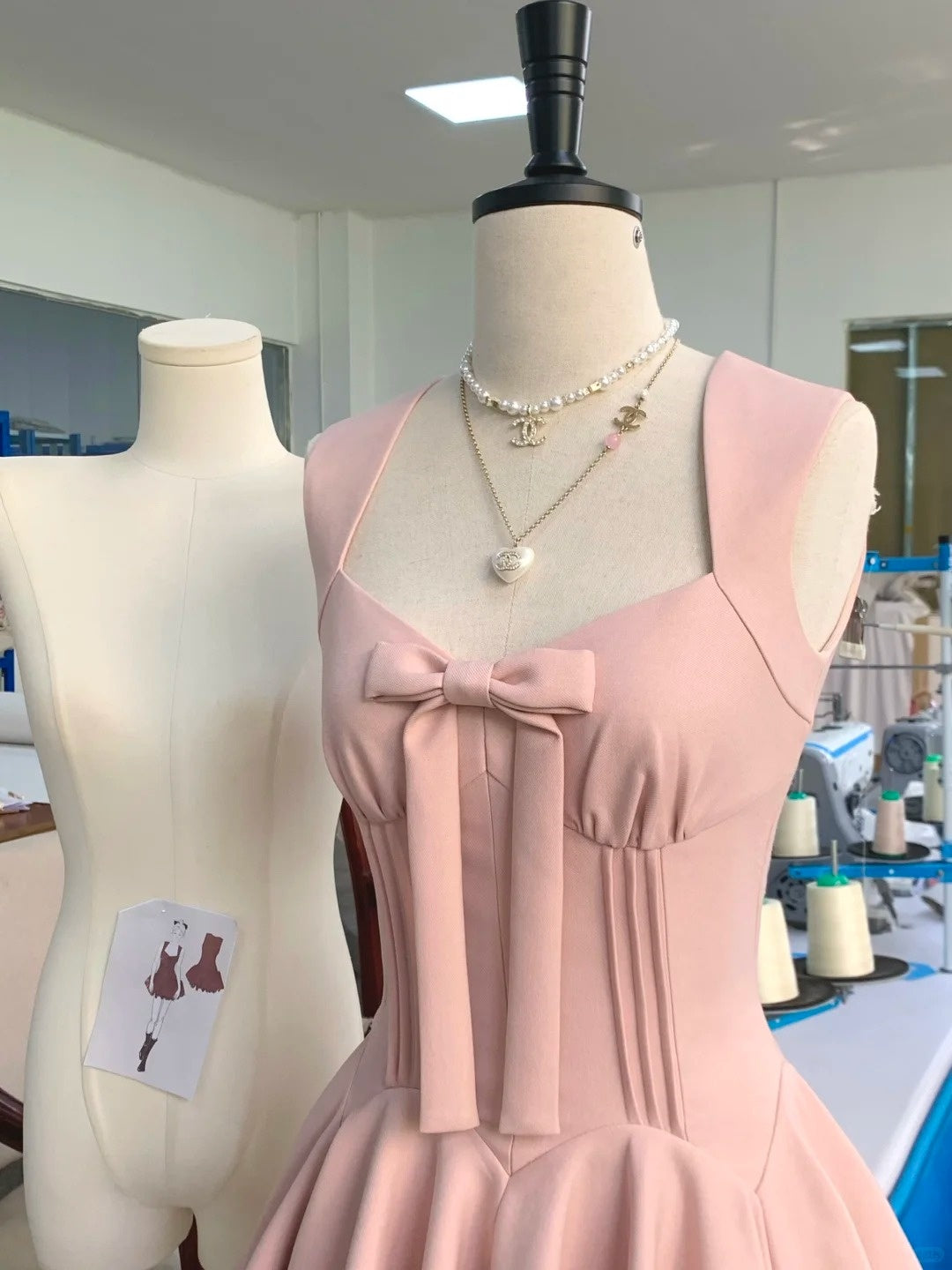 Robe de soirée courte en satin rose à nœud, robe de bal, robe d'anniversaire, nv4512