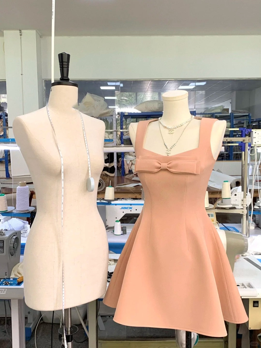 Robe de bal courte rouge/rose/blanche à nœud papillon, robe de soirée, robe d'anniversaire, nv4514