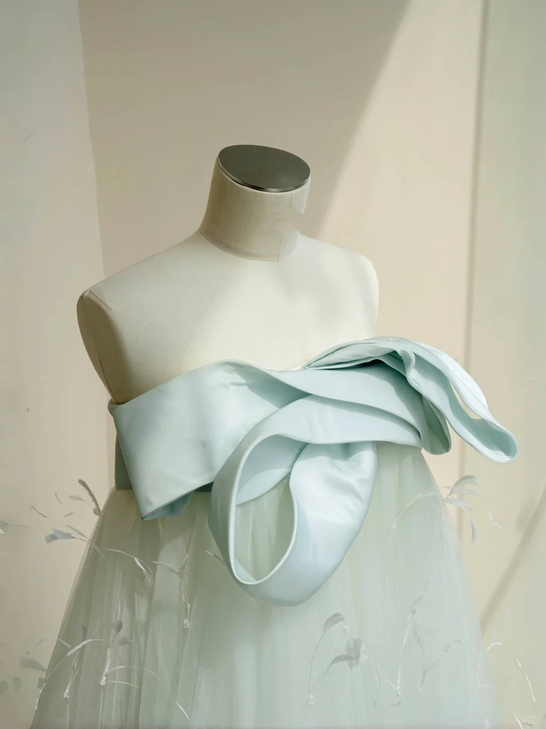 Robe de soirée longue en satin et tulle vert menthe nv4685