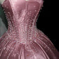 Elegantes und exquisites Abendkleid, Modell NV6722