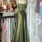 Grünes, elegantes, langes Satin-Abendkleid im Retro-Stil NV6739
