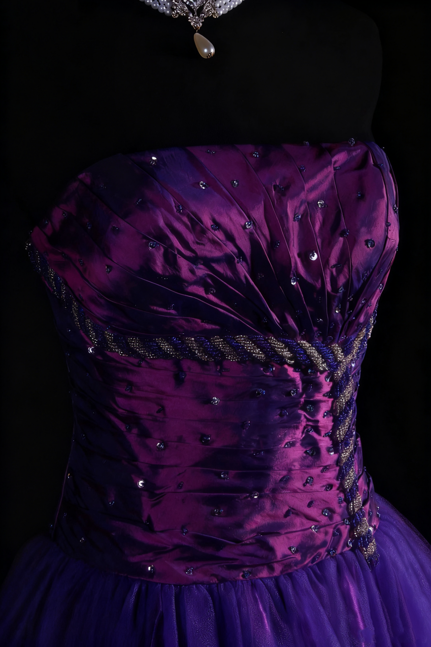 NiceVestidos – Vintage-Lila, zarte Perlen, langes Ballkleid aus Satin-Tüll, Abschlusskleid NV5861