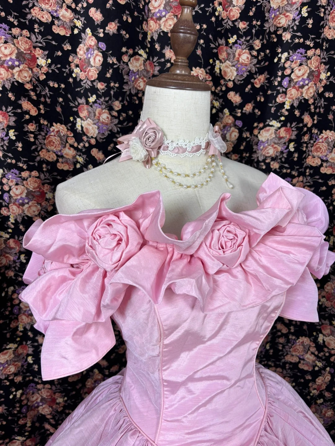 Rosa Blumen Perlen Prinzessin lange Satin Ballkleid Abendkleid Quinceanera Kleid nv4649