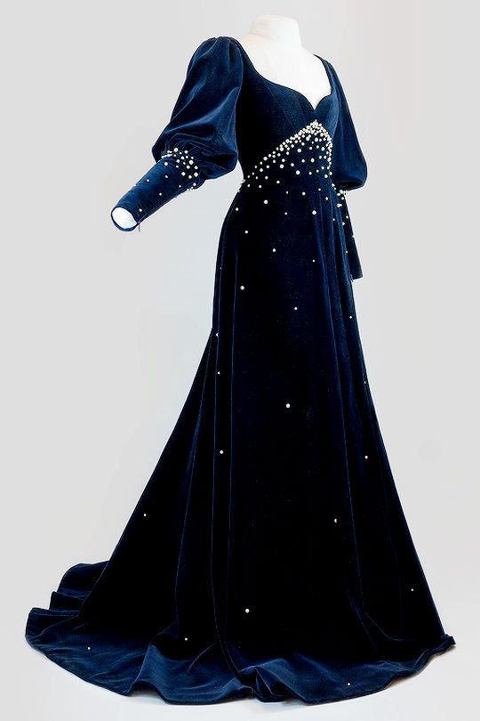 Navy blue vintage elegant exquisite beaded long velvet ball gown evening dress nv3375