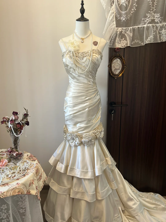 Elfenbeinweißes, florales, perlenbesetztes langes Satin-Ballkleid, Abendkleid, Brautkleid nv4216