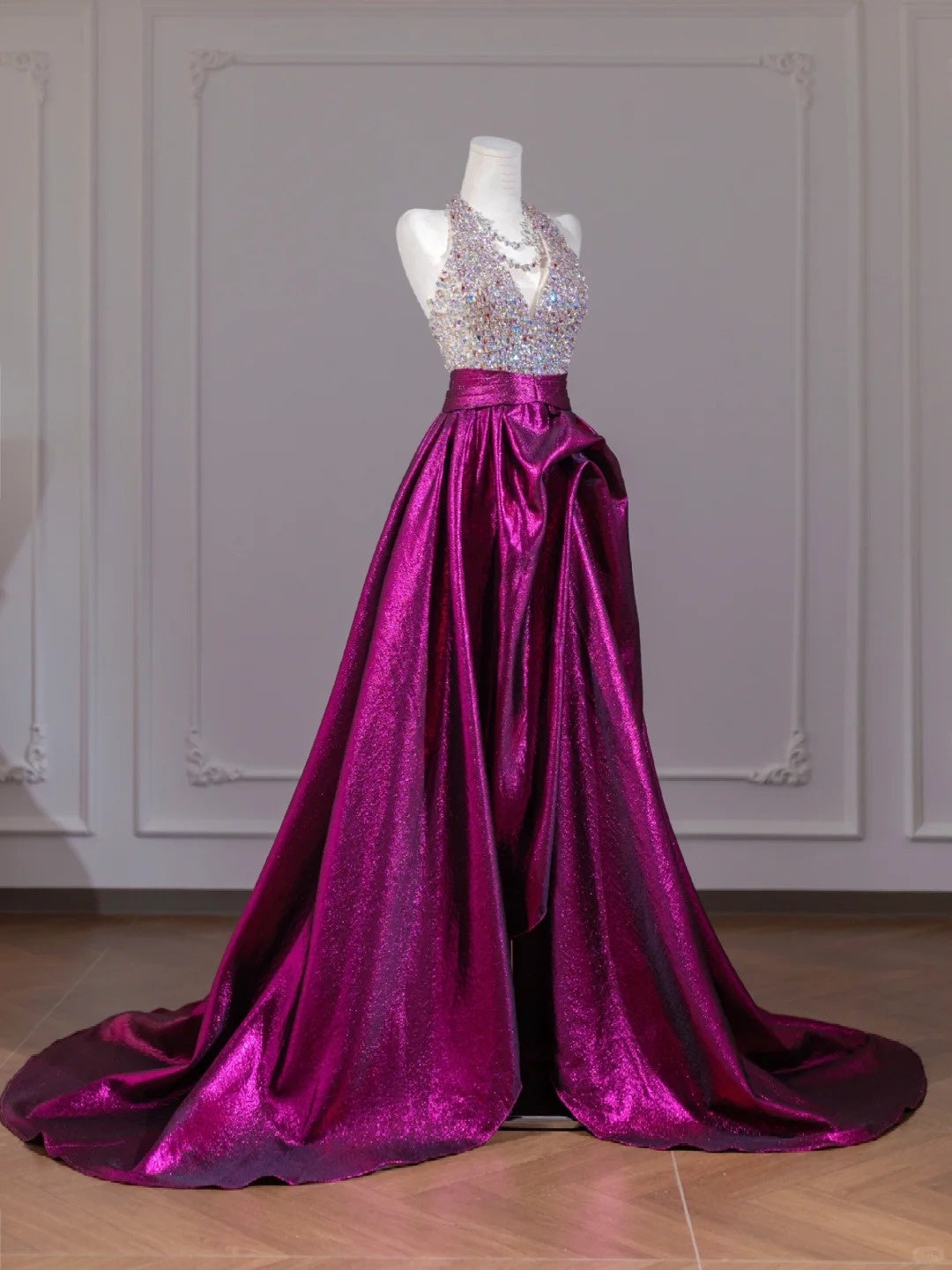 Robe de bal longue violette scintillante et perlée, longueur au sol, nv4967