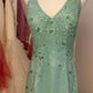 NiceVestidos – Hellmoosgrünes, besticktes Organza-Neckholder-Kleid, ärmellos, bodenlang, Bankettkleid NV5825