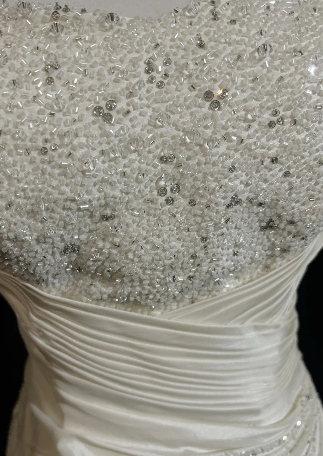 Elfenbeinweißes funkelndes Homecoming-Kleid, exquisites, perlenbesetztes, kurzes Satin-Ballkleid, Abendkleid, nv4382