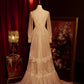 Elegantes, langes Brautkleid aus Tüll im Vintage-Stil mit exquisiter Spitze. NV6541