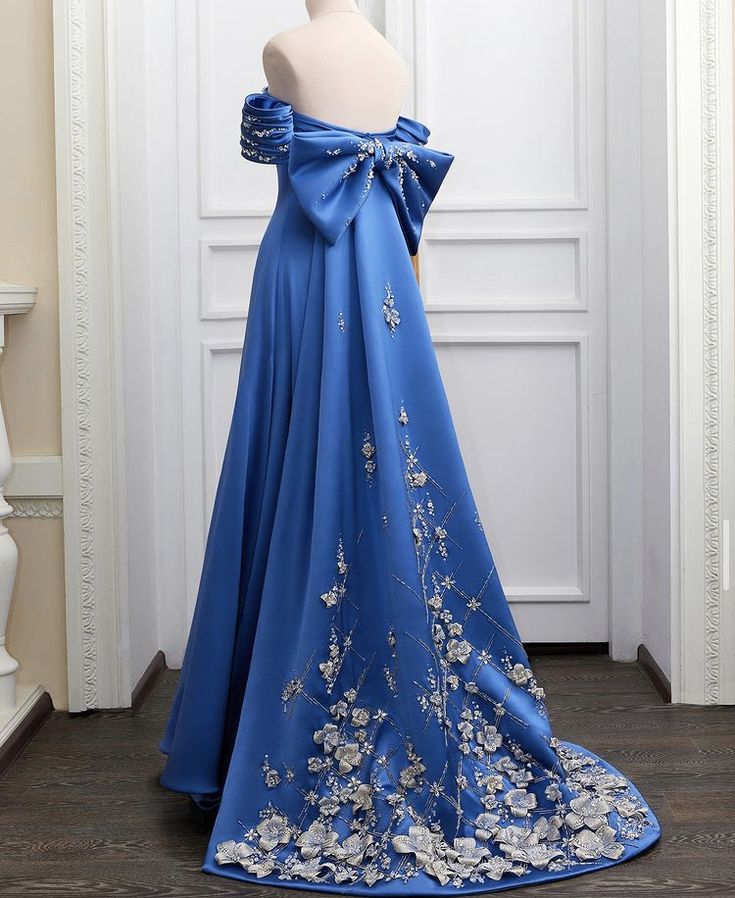 Blue Gorgeous Elegant Rhinestone Long Ball Gown Evening Dress Holiday Party Dress nv3087