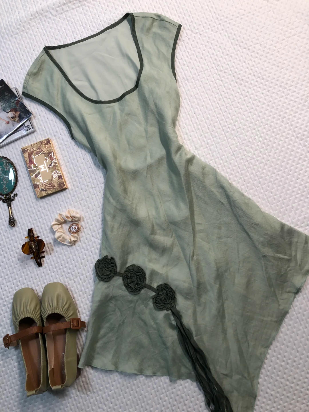 Sage Green Short Homecoming Dress U Neck Cap Sleeve 3D Floral Tassel Irregular Hem Vintage Cocktail Gown  NV6930