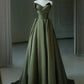 Robe de bal longue en satin vert à col en V et coupe trapèze, robe de soirée longue verte nv1604