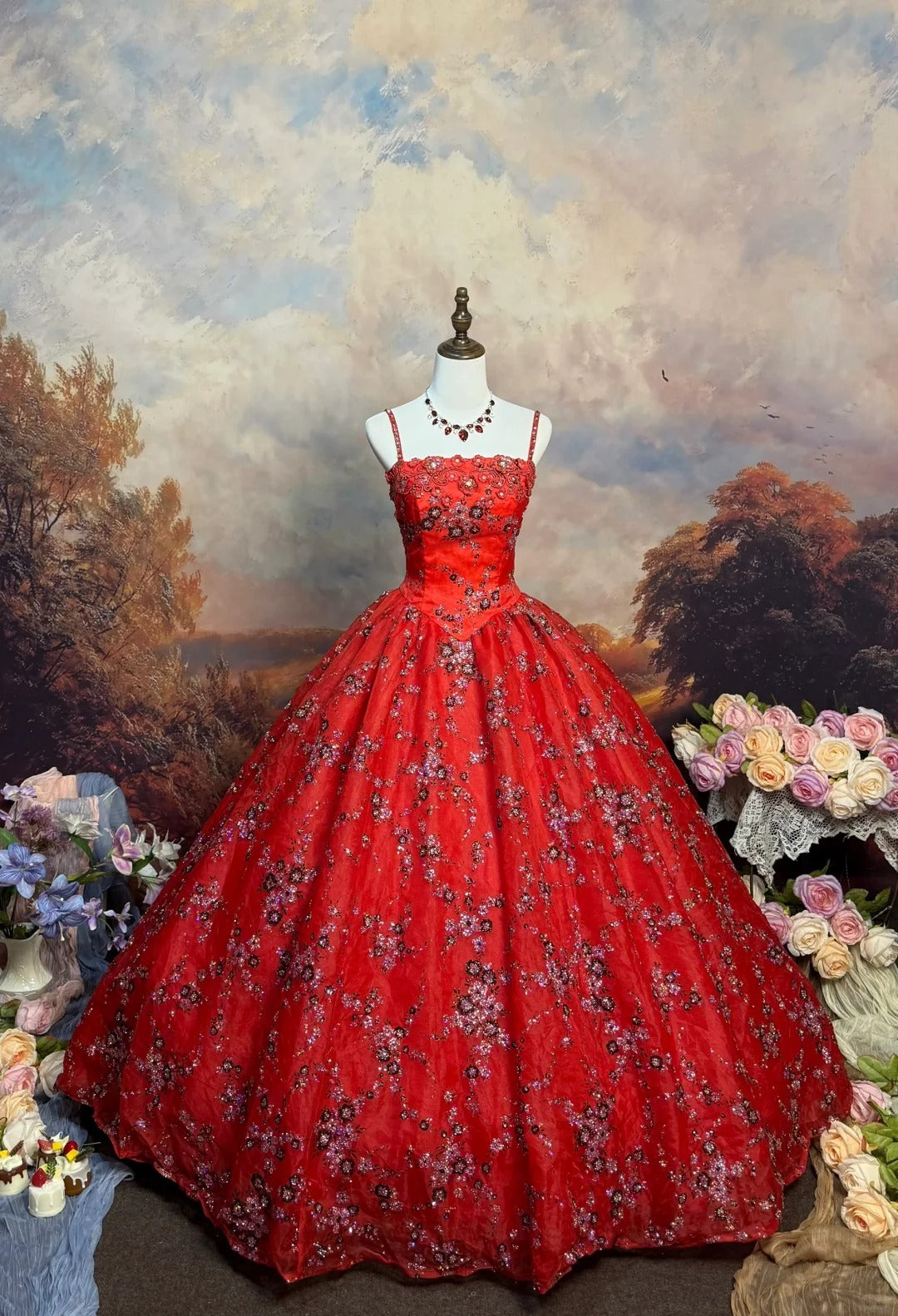 Robe de bal longue en satin rouge vintage à fleurs et perles nv5144