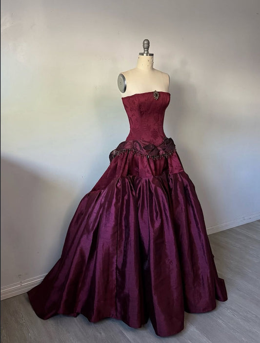 Wunderschönes burgunderrotes langes Vintage-Ballkleid aus Samt, nv4814