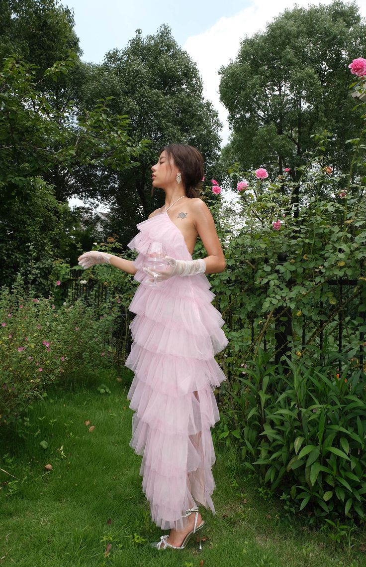 Robe de soirée longue en tulle rose à dos nu nv1353