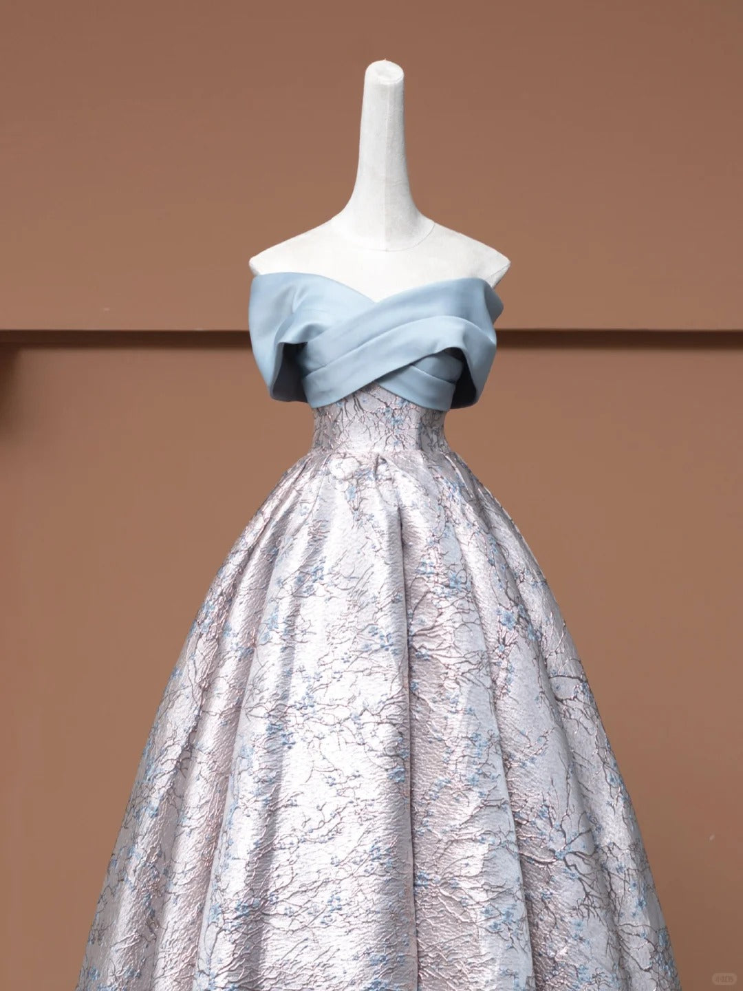 Blaues Blumenmuster, elegantes, langes Satin-Ballkleid, Abendkleid, Partykleid, NV4743